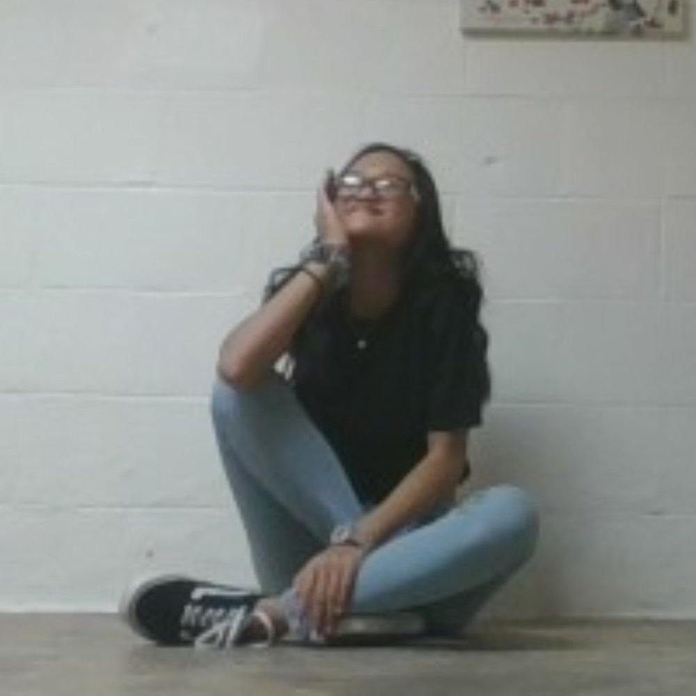 Meet your Posher, Avah